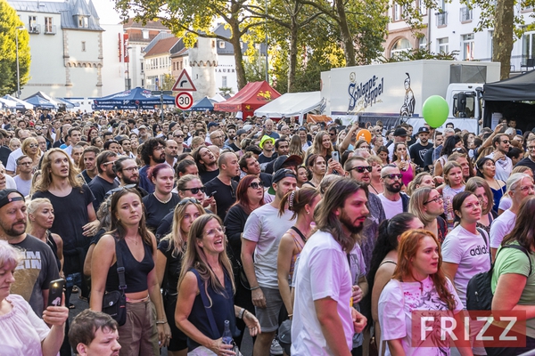 Stadtfest-2022-Tag-2-Schlappeseppel-Bu╠êhne-Online-077.JPG