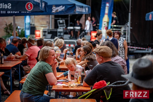 2024-08-23-stadtfest-spessartwaldbuehne-33.jpg