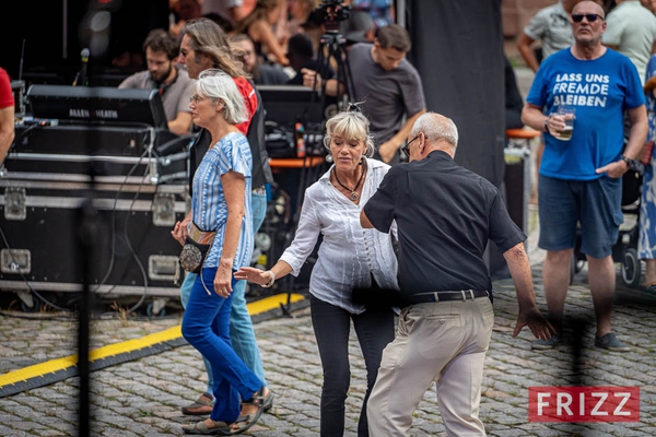 2024-08-23-stadtfest-spessartwaldbuehne-42.jpg