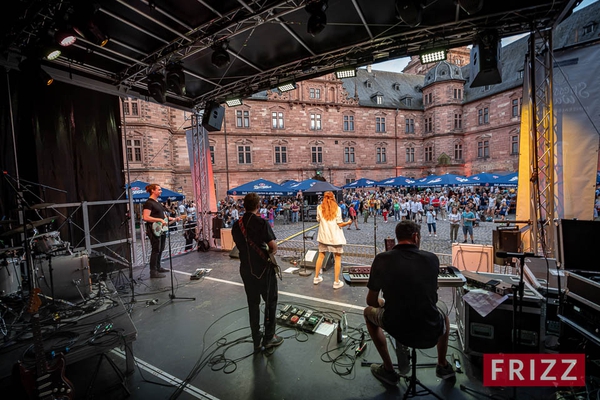 2024-08-23-stadtfest-spessartwaldbuehne-67.jpg